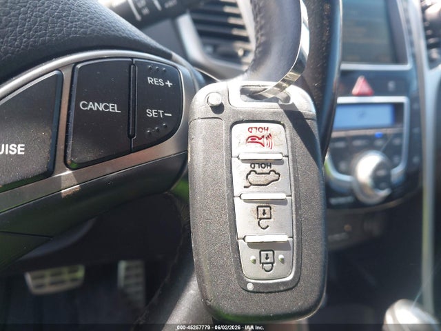Продаж на аукціоні авто 2013 Hyundai Elantra Gt, vin: KMHD35LE2DU023593, номер лоту: 45257779