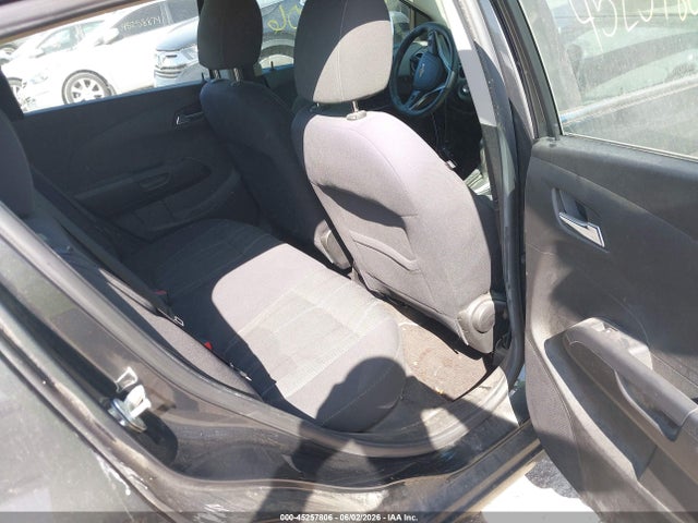 45257806 :رقم المزاد ، 1G1JC6SH3E4197241 vin ، 2014 Chevrolet Sonic Lt Auto مزاد بيع