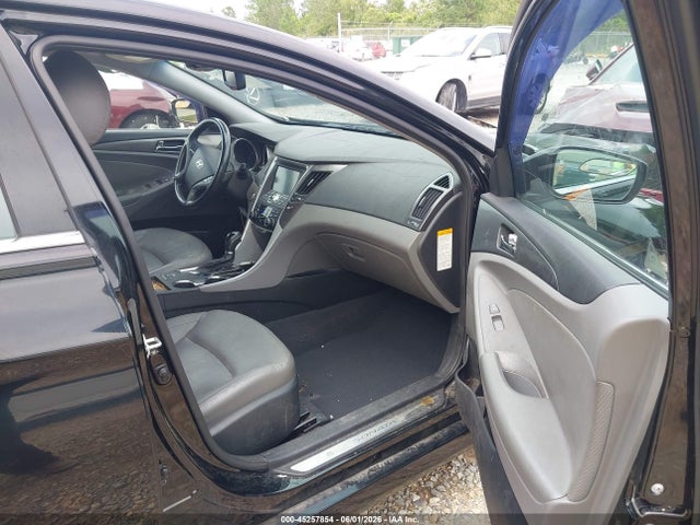 Hyundai Sonata Hybrid Limited 2014 KMHEC4A46EA108870 Image 5