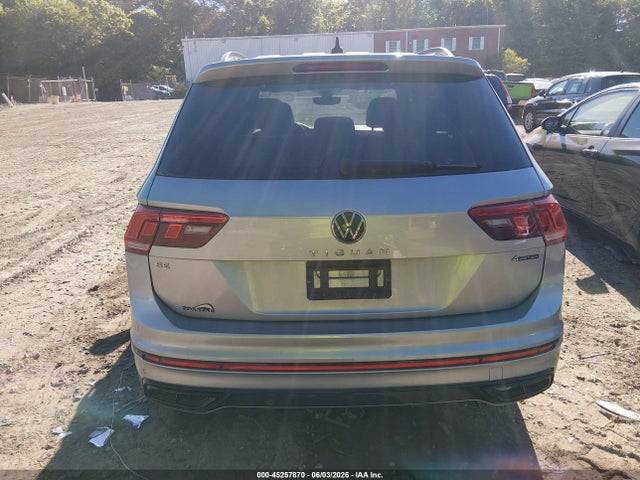 Aukcja sprzedaży 2022 Volkswagen Tiguan 2.0t Se R-line Black, vin: 3VV8B7AX0NM011832, numer aukcji: 45257870