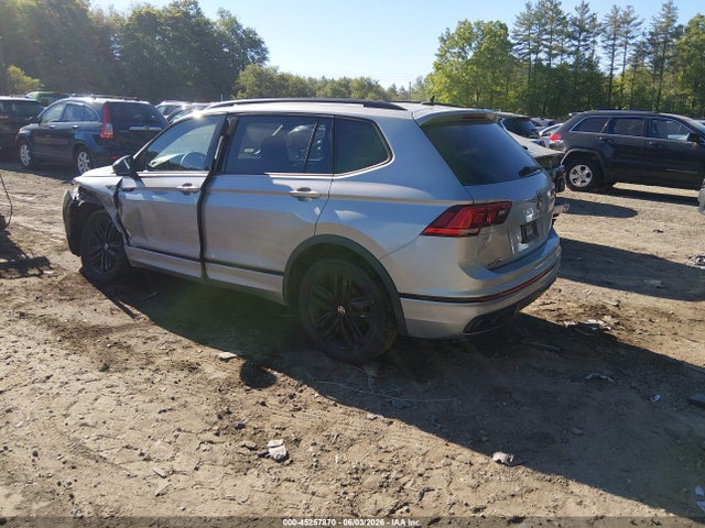 Aukcja sprzedaży 2022 Volkswagen Tiguan 2.0t Se R-line Black, vin: 3VV8B7AX0NM011832, numer aukcji: 45257870