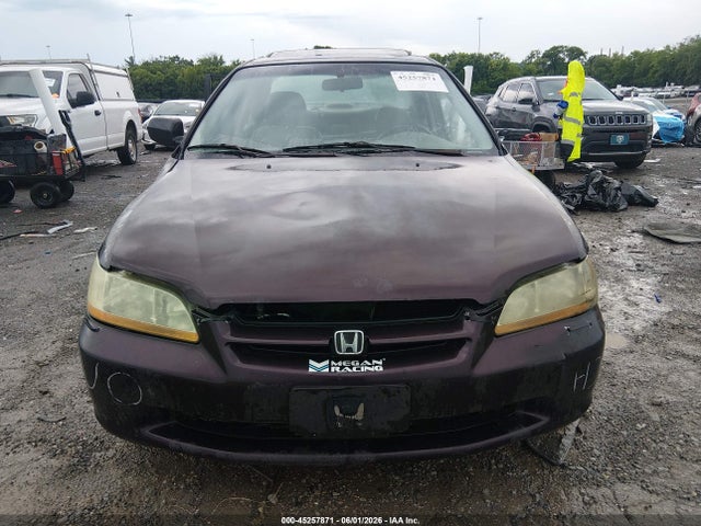 Auction sale of the 1998 Honda Accord Ex V6, vin: 1HGCG1655WA010089, lot number: 45257871