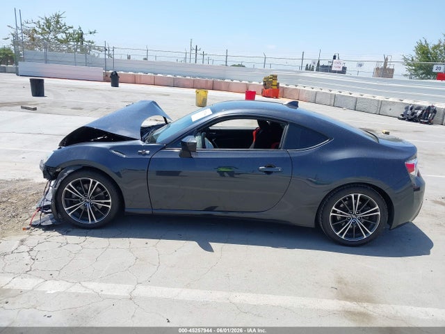 Scion FR-S 2015 JF1ZNAA13F8707566 Image 14