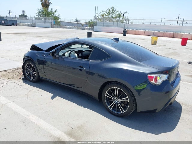 Scion FR-S 2015 JF1ZNAA13F8707566 Image 3
