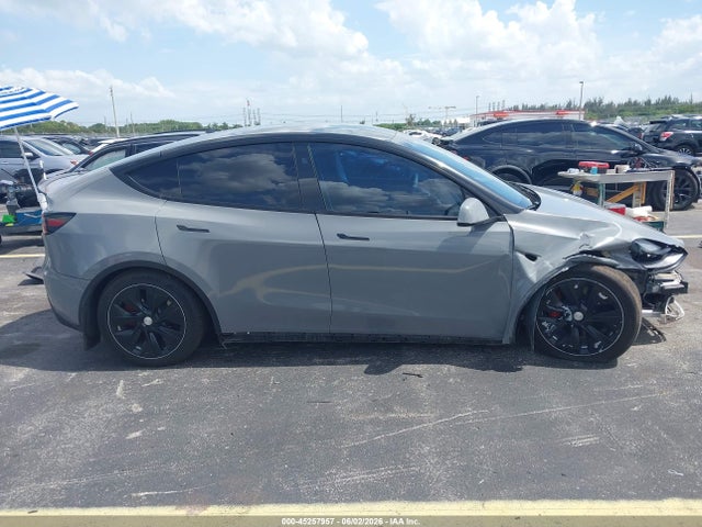 7SAYGDED5RF087509 Tesla Model Y Long Range Single Motor Rear-wheel Drive/rwd