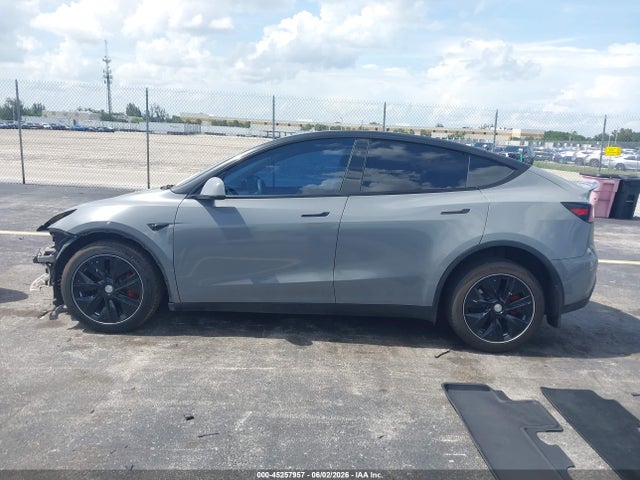 7SAYGDED5RF087509 Tesla Model Y Long Range Single Motor Rear-wheel Drive/rwd