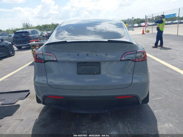 7SAYGDED5RF087509 Tesla Model Y Long Range Single Motor Rear-wheel Drive/rwd
