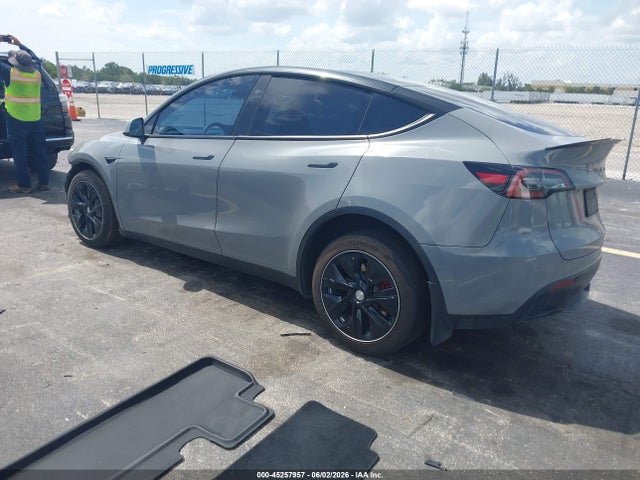 7SAYGDED5RF087509 Tesla Model Y Long Range Single Motor Rear-wheel Drive/rwd