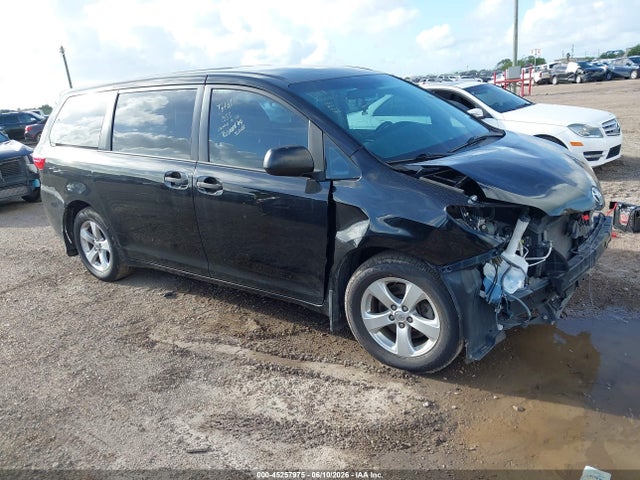 Aukcja sprzedaży 2017 Toyota Sienna L 7 Passenger, vin: 5TDZZ3DC3HS882552, numer aukcji: 45257975