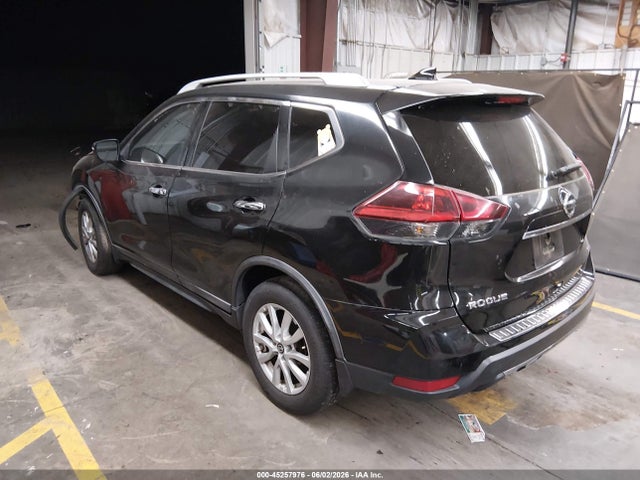 2018 Nissan Rogue Sv მანქანა იყიდება აუქციონზე, vin: KNMAT2MT2JP550806, აუქციონის ნომერი: 45257976