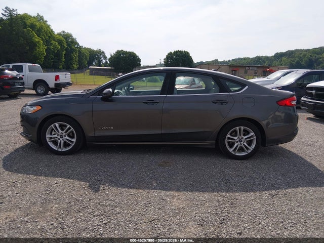Продажа на аукционе авто 2018 Ford Fusion Hybrid S, vin: 3FA6P0UU8JR100101, номер лота: 45257980