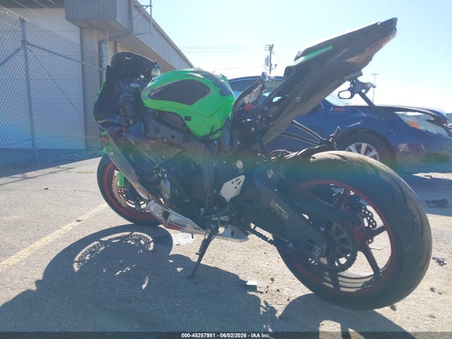 Auction sale of the 2021 Kawasaki Zx636 K, vin: JKBZXJG18MA015388, lot number: 45257981