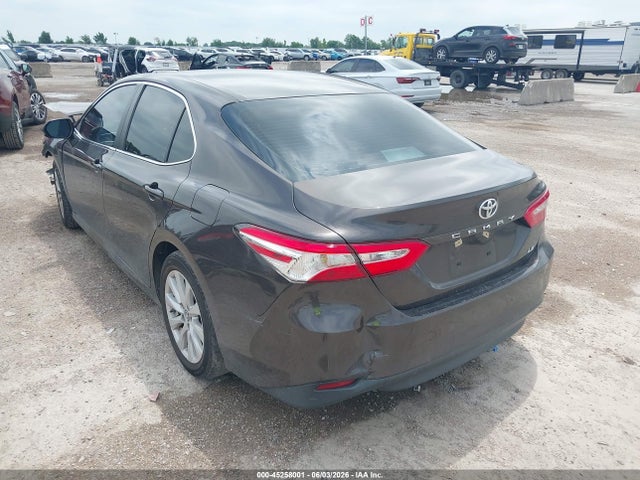 Aukcja sprzedaży 2018 Toyota Camry Le, vin: 4T1B11HK8JU590441, numer aukcji: 45258001