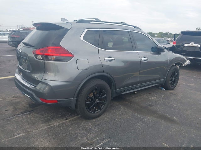 Продажа на аукционе авто 2017 Nissan Rogue Sv, vin: 5N1AT2MT1HC810545, номер лота: 45258016
