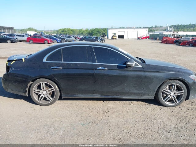 WDDZF4KBXHA167960 Mercedes-Benz E 300 4matic