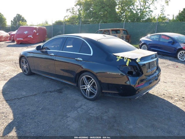 WDDZF4KBXHA167960 Mercedes-Benz E 300 4matic