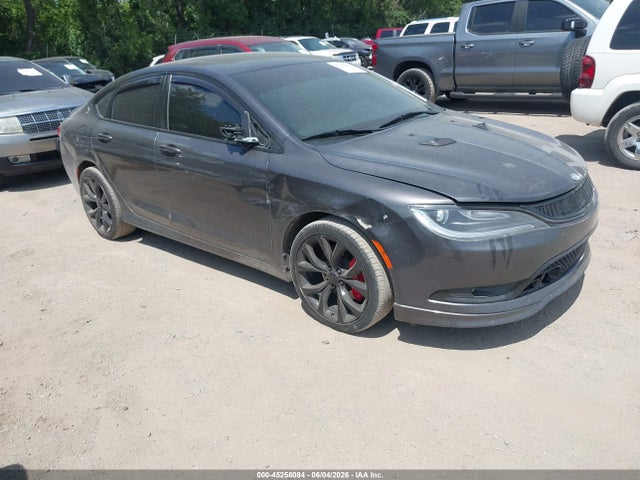2015 Chrysler 200 S მანქანა იყიდება აუქციონზე, vin: 1C3CCCBG8FN528529, აუქციონის ნომერი: 45258084