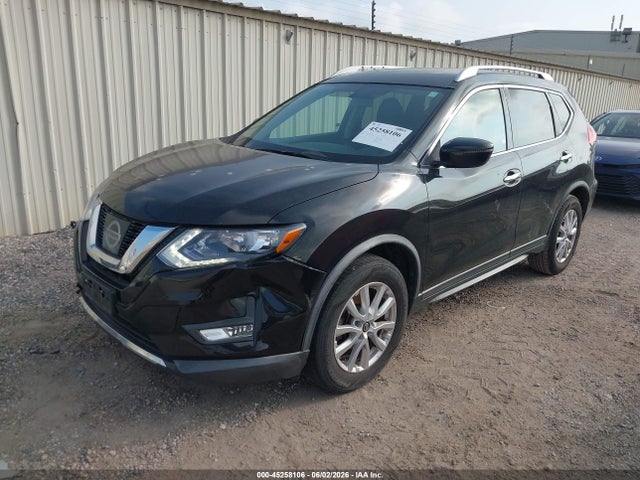 45258106 :رقم المزاد ، KNMAT2MT3HP610103 vin ، 2017 Nissan Rogue Sv مزاد بيع