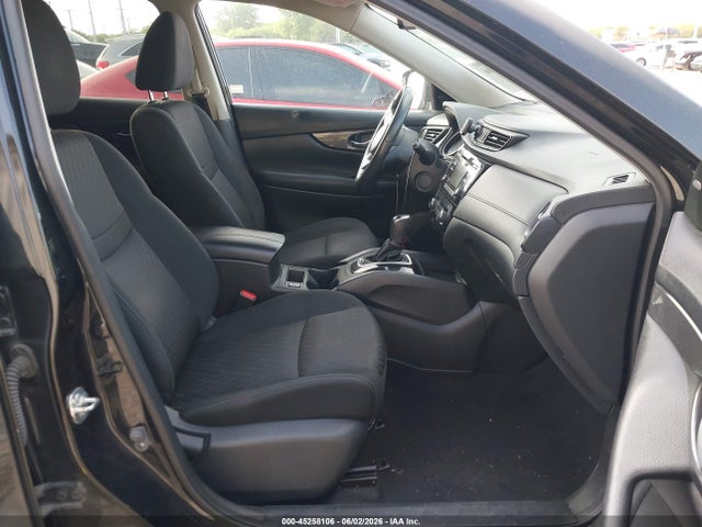 45258106 :رقم المزاد ، KNMAT2MT3HP610103 vin ، 2017 Nissan Rogue Sv مزاد بيع