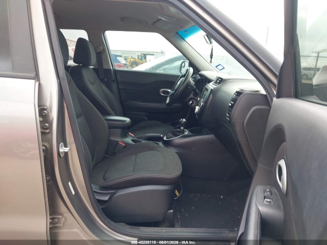 45258119 :رقم المزاد ، KNDJN2A28J7571715 vin ، 2018 Kia Soul مزاد بيع