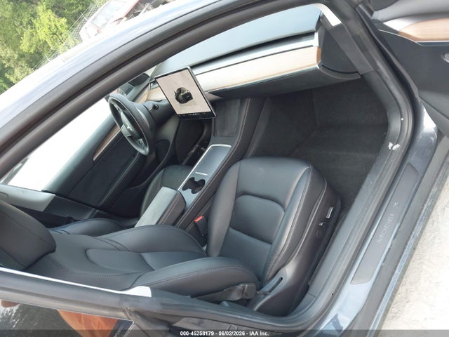 Aukcja sprzedaży 2022 Tesla Model 3 Performance Dual Motor All-wheel Drive, vin: 5YJ3E1EC8NF180330, numer aukcji: 45258179
