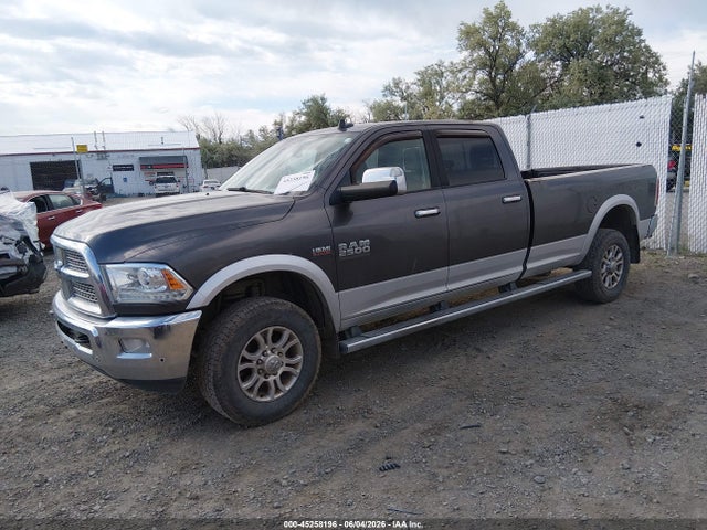 45258196 :رقم المزاد ، 3C6UR5KJ8FG515821 vin ، 2015 Ram 2500 Laramie مزاد بيع