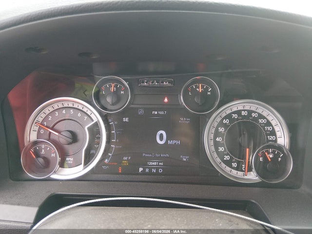 45258196 :رقم المزاد ، 3C6UR5KJ8FG515821 vin ، 2015 Ram 2500 Laramie مزاد بيع