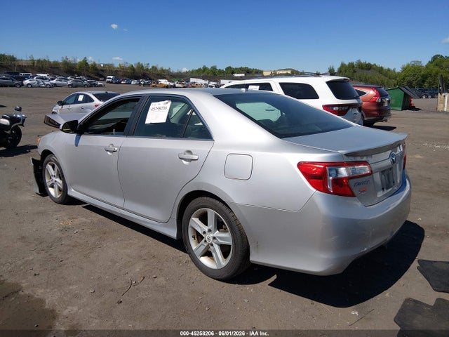 45258206 :رقم المزاد ، 4T1BF1FK6CU106547 vin ، 2012 Toyota Camry Se مزاد بيع