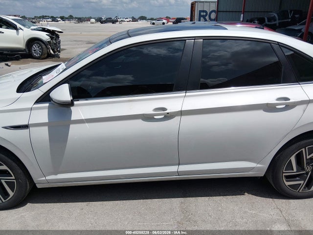 2022 Volkswagen Jetta 1.5t Sel მანქანა იყიდება აუქციონზე, vin: 3VWGM7BU1NM029763, აუქციონის ნომერი: 45258228