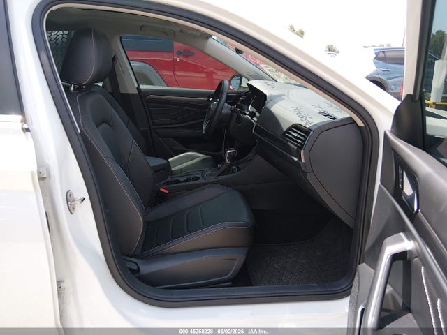 2022 Volkswagen Jetta 1.5t Sel მანქანა იყიდება აუქციონზე, vin: 3VWGM7BU1NM029763, აუქციონის ნომერი: 45258228