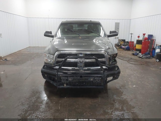 45258307 :رقم المزاد ، 3C6UR5HL2DG525721 vin ، 2013 Ram 2500 Tradesman مزاد بيع