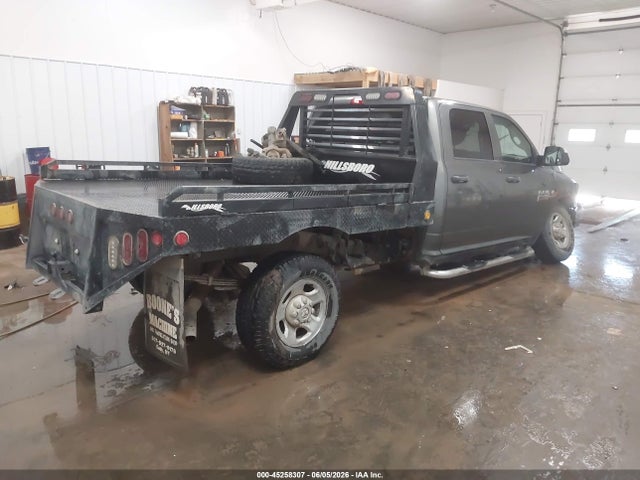 45258307 :رقم المزاد ، 3C6UR5HL2DG525721 vin ، 2013 Ram 2500 Tradesman مزاد بيع