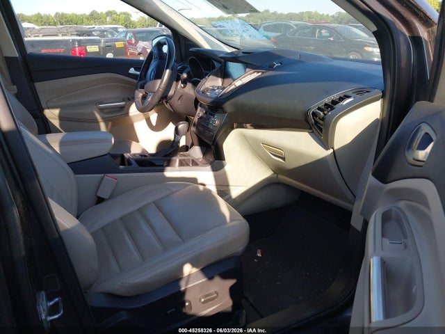 Продаж на аукціоні авто 2017 Ford Escape Titanium, vin: 1FMCU0JD4HUE84886, номер лоту: 45258326