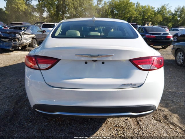 2015 Chrysler 200 C მანქანა იყიდება აუქციონზე, vin: 1C3CCCCB6FN640958, აუქციონის ნომერი: 45258363