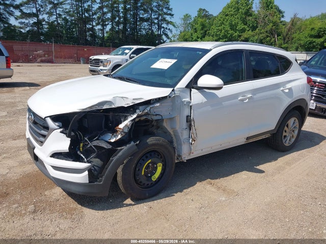 2017 Hyundai Tucson Se მანქანა იყიდება აუქციონზე, vin: KM8J33A48HU383555, აუქციონის ნომერი: 45258466