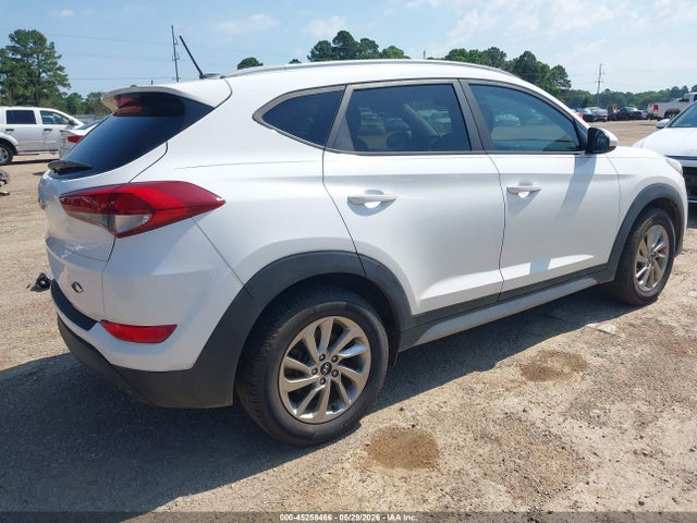 2017 Hyundai Tucson Se მანქანა იყიდება აუქციონზე, vin: KM8J33A48HU383555, აუქციონის ნომერი: 45258466