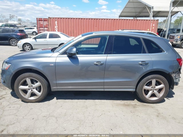 45258474 :رقم المزاد ، WA1M2AFP9HA043855 vin ، 2017 Audi Q5 2.0t Premium مزاد بيع