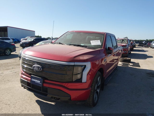 Ford F-150 Lightning Platinum 2024 1FT6W7L77RWG04391 Image 2