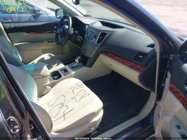 Продаж на аукціоні авто 2011 Subaru Outback 2.5i Limited, vin: 4S4BRBKC4B3405700, номер лоту: 45258576