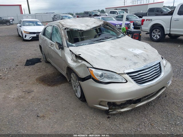 Продажа на аукционе авто 2013 Chrysler 200 Touring, vin: 1C3CCBBB5DN674060, номер лота: 45258578