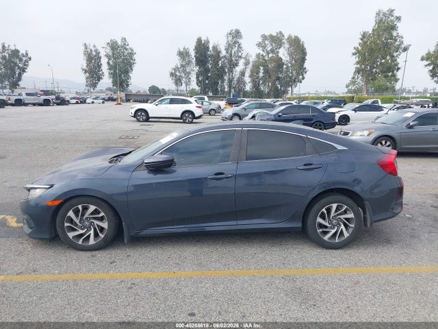 Aukcja sprzedaży 2017 Honda Civic Ex, vin: 2HGFC2F70HH577511, numer aukcji: 45258618