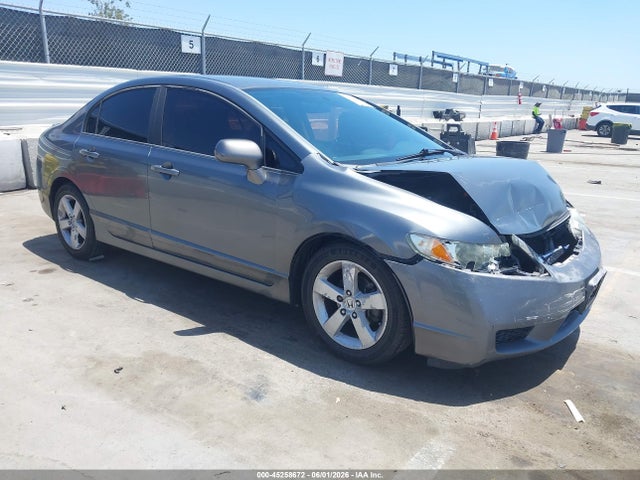 45258672 :رقم المزاد ، 19XFA1F63AE083327 vin ، 2010 Honda Civic Lx-s مزاد بيع