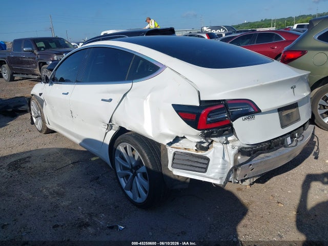 2020 Tesla Model 3 მანქანა იყიდება აუქციონზე, vin: 5YJ3E1EA5LF785708, აუქციონის ნომერი: 45258680