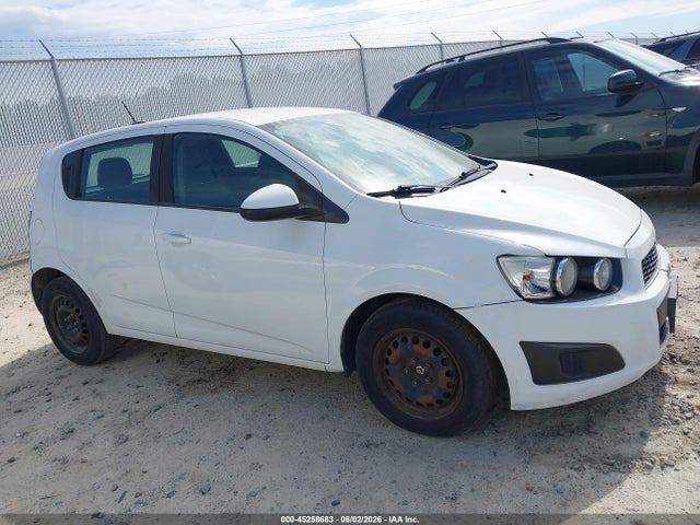 45258683 :رقم المزاد ، 1G1JA6SH2G4152140 vin ، 2016 Chevrolet Sonic Ls Auto مزاد بيع