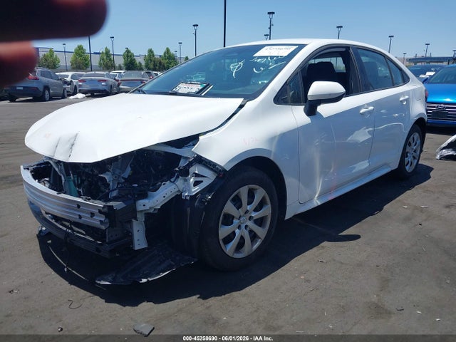 5YFB4MDE0TP394085 Toyota COROLLA LE