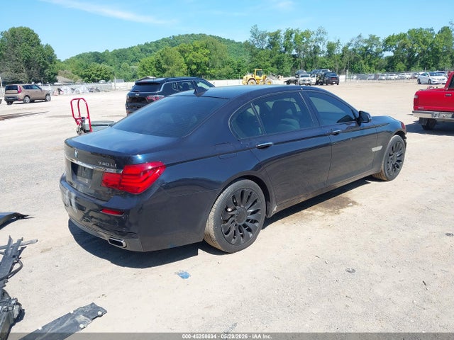 2014 Bmw 740li Xdrive მანქანა იყიდება აუქციონზე, vin: WBAYF4C59ED282099, აუქციონის ნომერი: 45258694