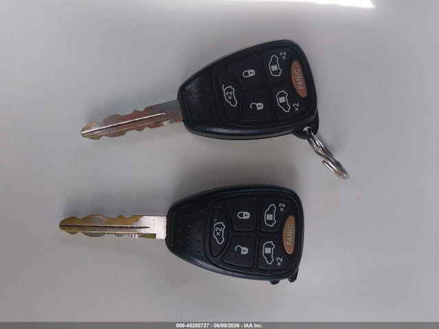 45258727 :رقم المزاد ، 2A8GP54L16R635358 vin ، 2006 Chrysler Town & Country Touring مزاد بيع