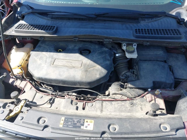 1FMCU0J91EUD09390 Ford Escape Titanium