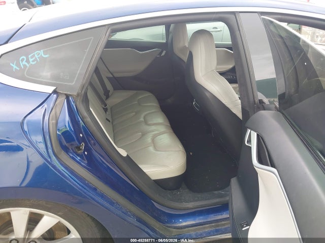 45258771 :رقم المزاد ، 5YJSA1E4XGF136901 vin ، 2016 Tesla Model S 90d/p100d/p85d/p90d مزاد بيع