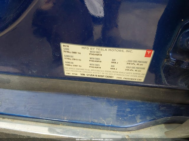 45258771 :رقم المزاد ، 5YJSA1E4XGF136901 vin ، 2016 Tesla Model S 90d/p100d/p85d/p90d مزاد بيع
